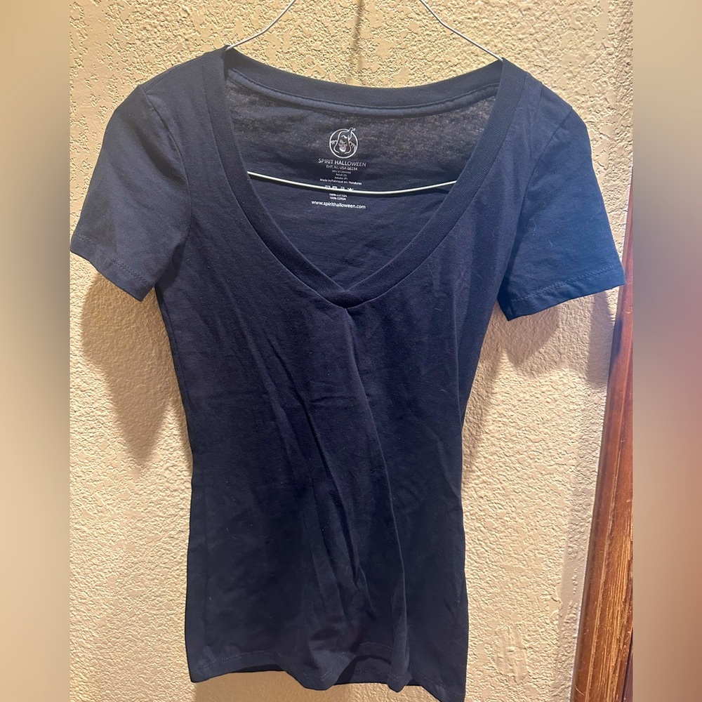 Spirit Halloween Black V-neck Shirt